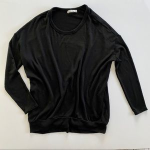 Wilfred Free black top